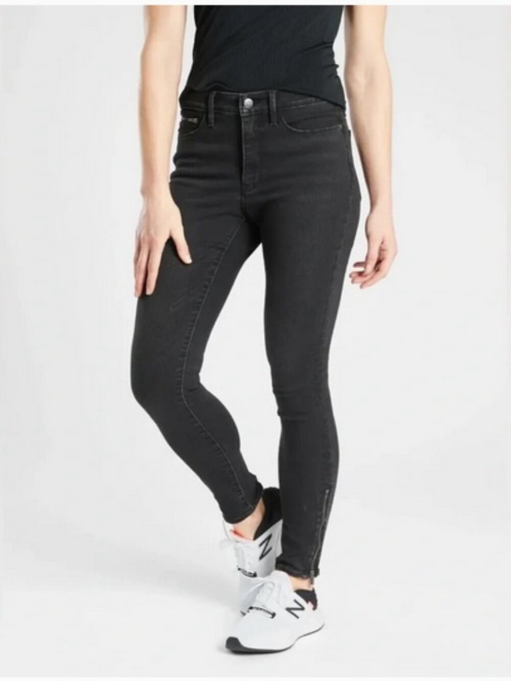 Athleta Sculptek Ultra Skinny Zip Jean Carbon Black Size 4